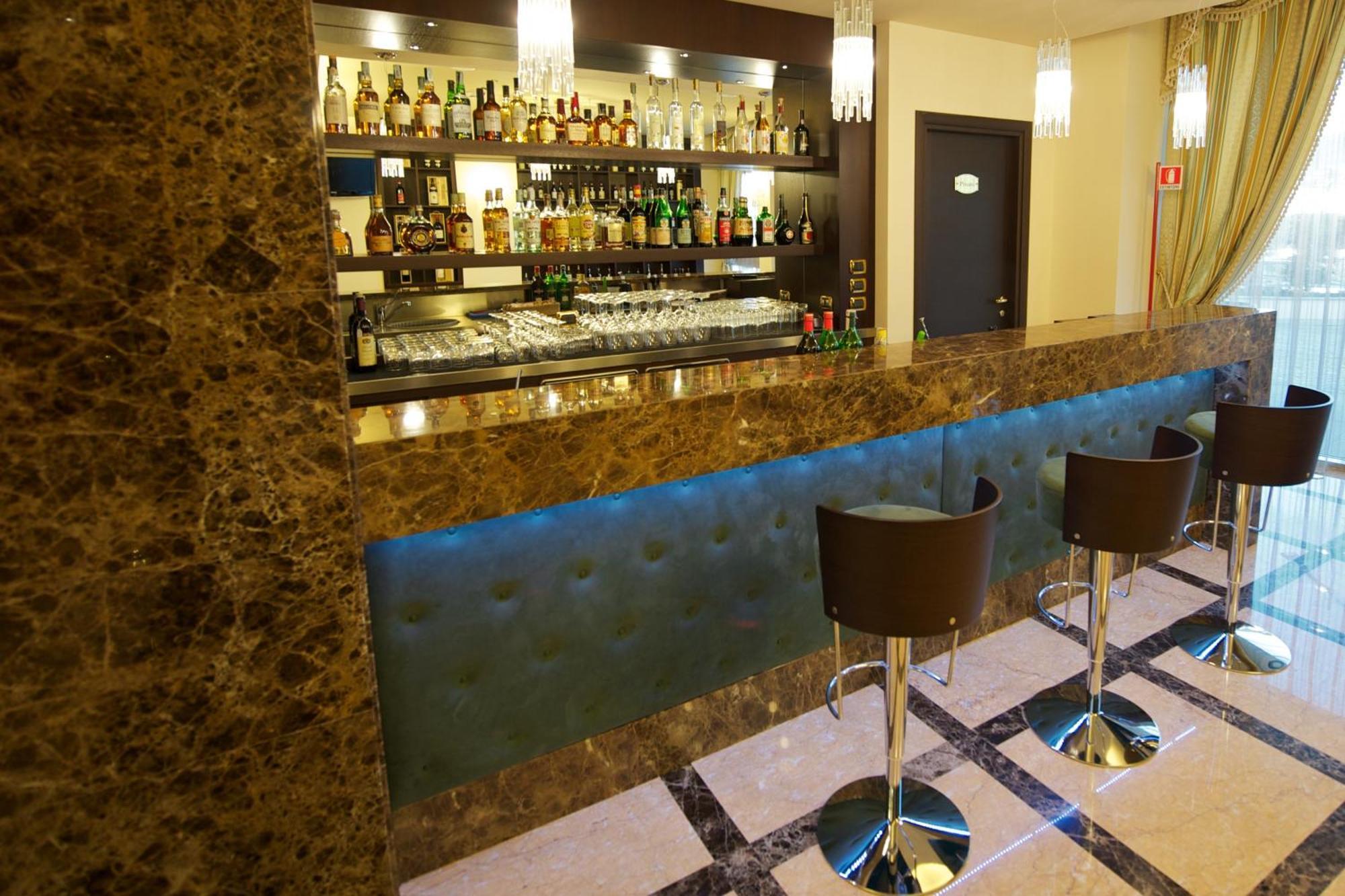 Calissano Hotel Alba (Piedmont)